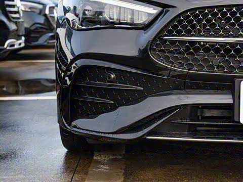 2025�� CLE 260 ���ܳ�