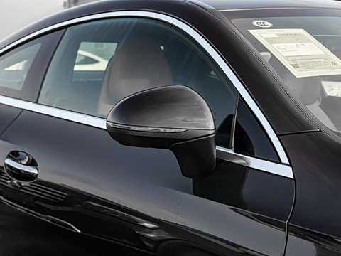 2025�� CLE 260 ���ܳ�