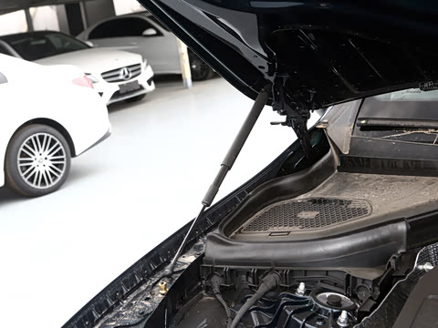 2024�� GLC 260 L 4MATIC ������ 5��