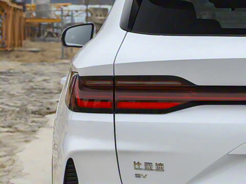 2025�� EV �Ǽݰ� 520km ������