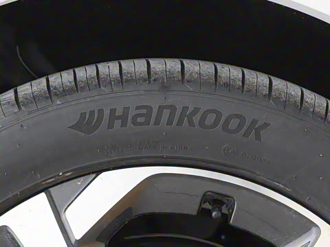 2025�� quattro 45�����ذ� 45TFSI quattro ʱ�ж�����