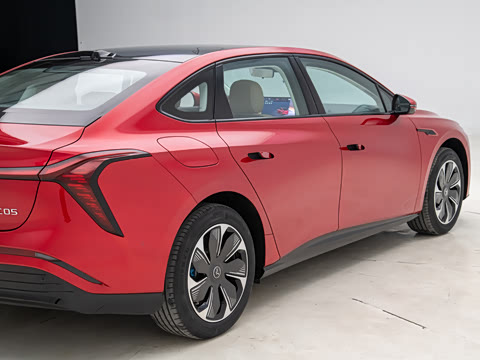 2025�� 750��ѡ��