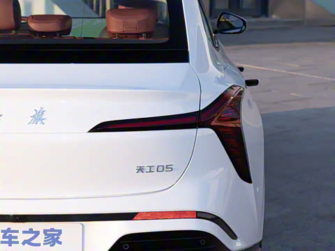 2025�� 750��ѡ��