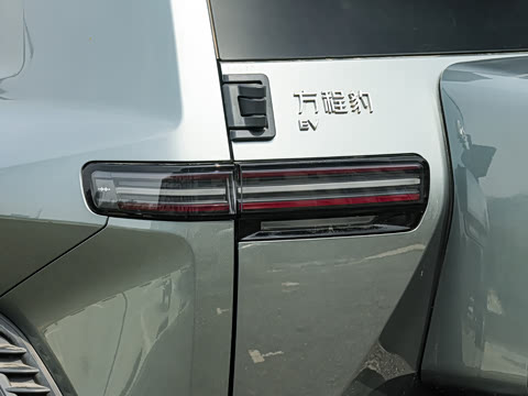 2025�� 501KM ����Max��