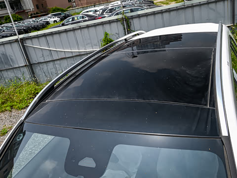 2025�� GLB 220 ������