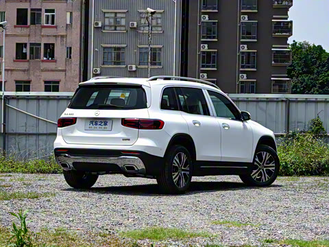 2025�� GLB 220 ������