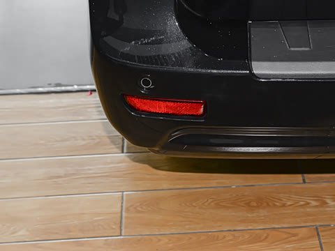 2025�� M5 1.6L ���������� 9��