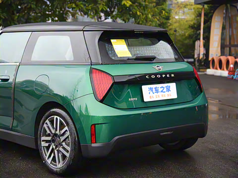 2025�� 456km COOPER E ������