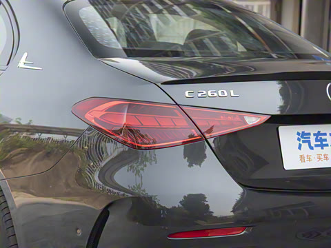 2025�� �Ŀ� C 260 L �ҹ�˶���