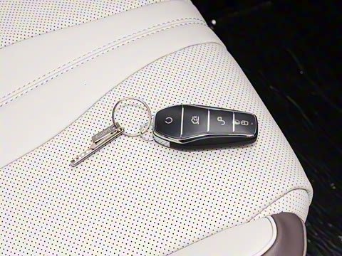 2025�� EV �Ǽݰ� 605km �콢��