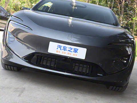 2025�� Ultra���������