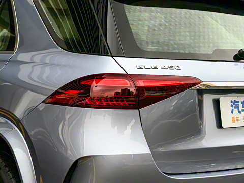 2025�� �Ŀ� GLE 450 4MATIC ������