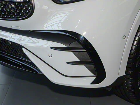 2025�� GLC 260 4MATIC ����SUV