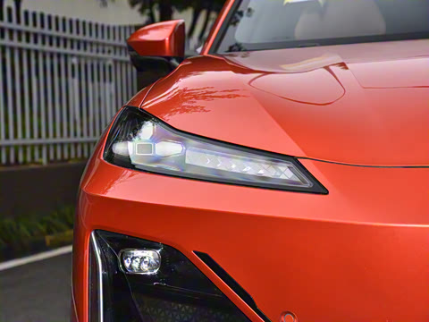 2025�� 285Max ��ΪǬ���Ǽ�ADS SE���̰�