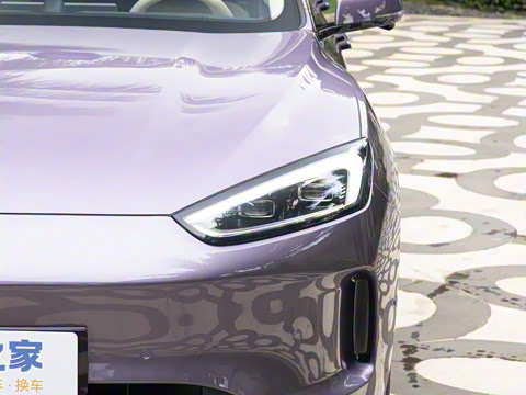 2025�� ����   Ultra ������