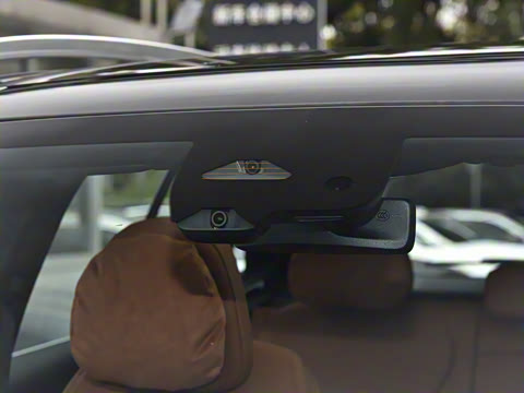 2025�� �Ŀ� GLC 260 L 4MATIC ������