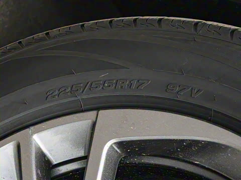 2025�� EV 470KM������