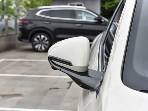 2025�� EV 470KM������