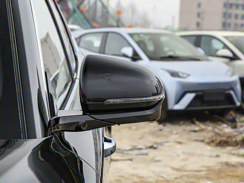 2025�� EV �Ǽݰ� 520km �����