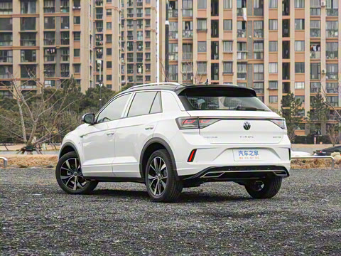 2025�� 300TSI DSG���������