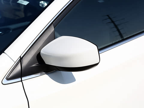 2024�� �Ŀ�� ���� 1.6XE CVT���ʰ�