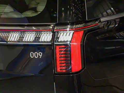 2024�� �������������� 140kWh