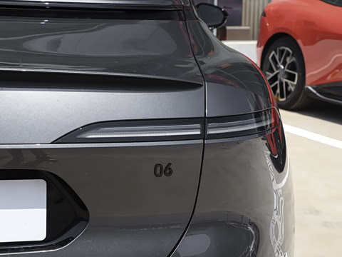 2025�� Ultra�����