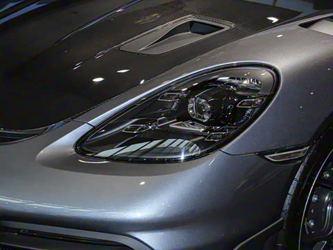 2023�� Spyder RS 4.0L