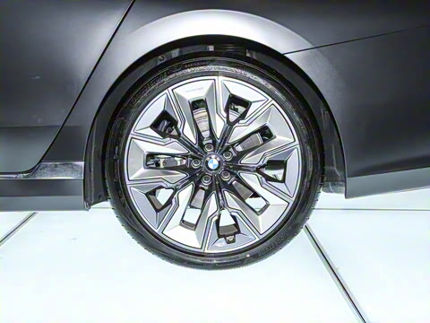 2023�� 740Li ������ ������װ