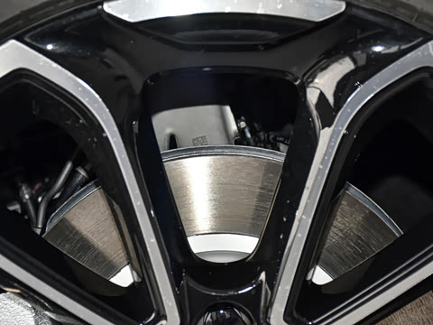 2025�� 625 ������ Max �콢��