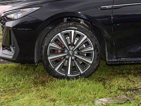 2025�� 2.0T �Զ���+