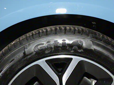 2025�� 855km Max