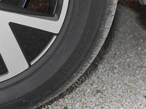 2025�� ������ 300TSI