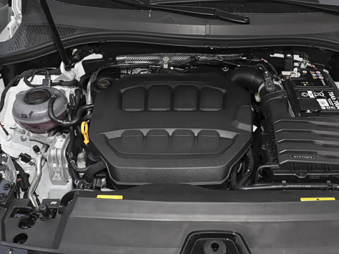 2025�� ������ 330TSI