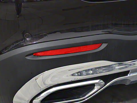 2025�� GLC 260 L 4MATIC ������