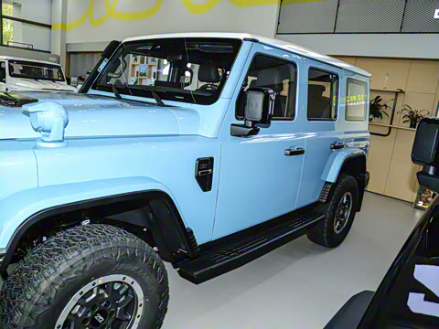 2025�� 2.0T ����