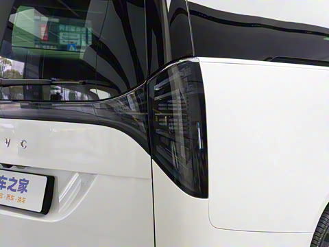 2024�� 100�� 6�� ����Air