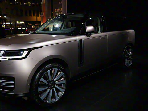 2025�� 4.4 V8 SV�й�ʮ����߶���