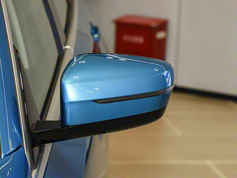 2025�� 325Li M�˶���װ