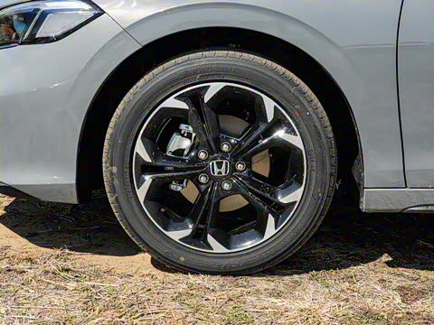 2025�� 240TURBO CVT ��ȤPro