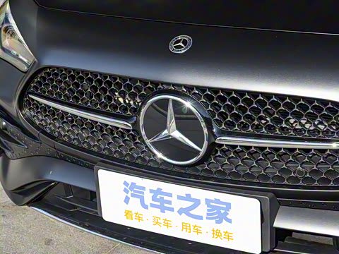 2025�� CLE 300 4MATIC �����ͽ��ܳ�