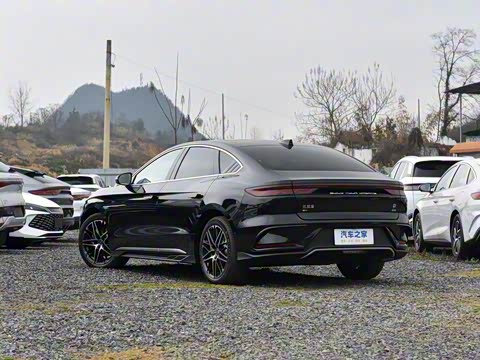 2025�� EV �Ǽݰ� 701KM������