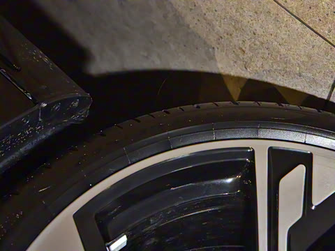 2024�� 40 TFSI ����������(��ҹ��)