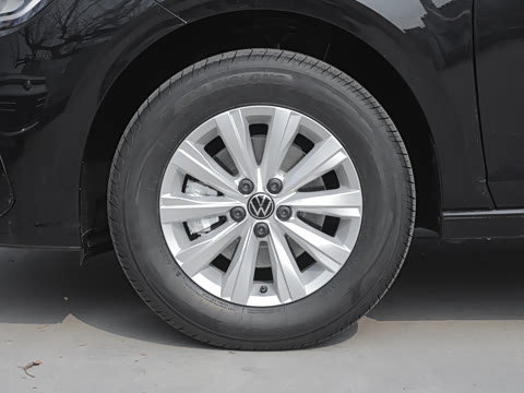 2025�� ���� 1.5L ���ݰ�