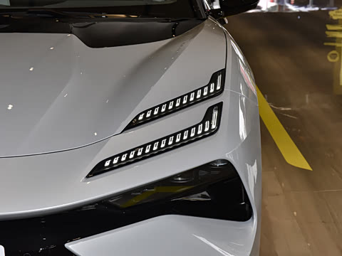 2025�� 600 ���а�