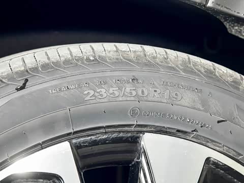 2025�� EV �Ǽݰ� 605km �콢��