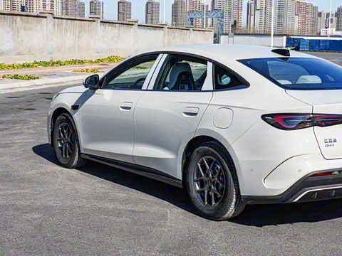 2025�� DM-i �Ǽݰ� 80KM������