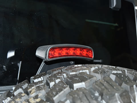 2025�� 2.3T ����SV7 ��Ұ��