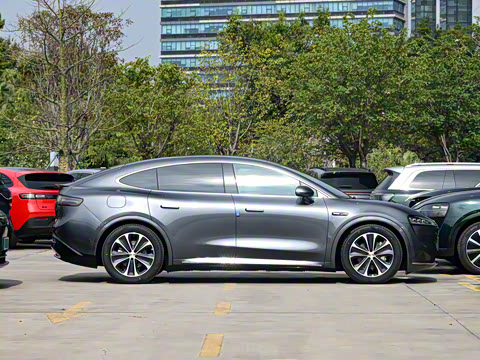 2025�� ���� 251km Pro