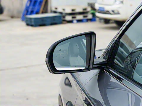 2025�� EV �Ǽݰ� 520km �����